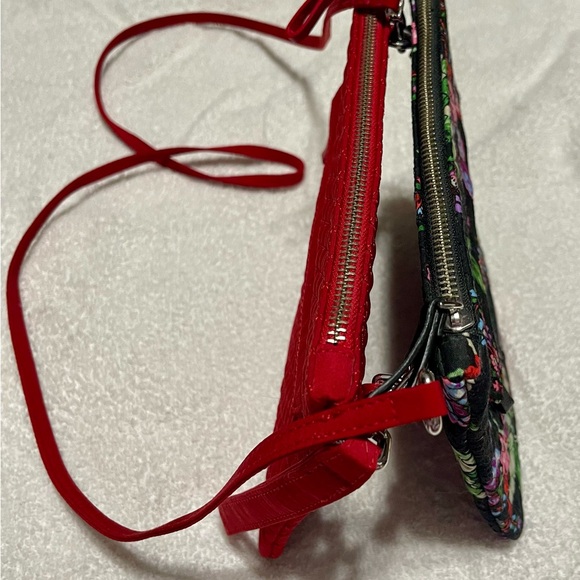 Very Bradley two in one purse - Picture 3 of 4